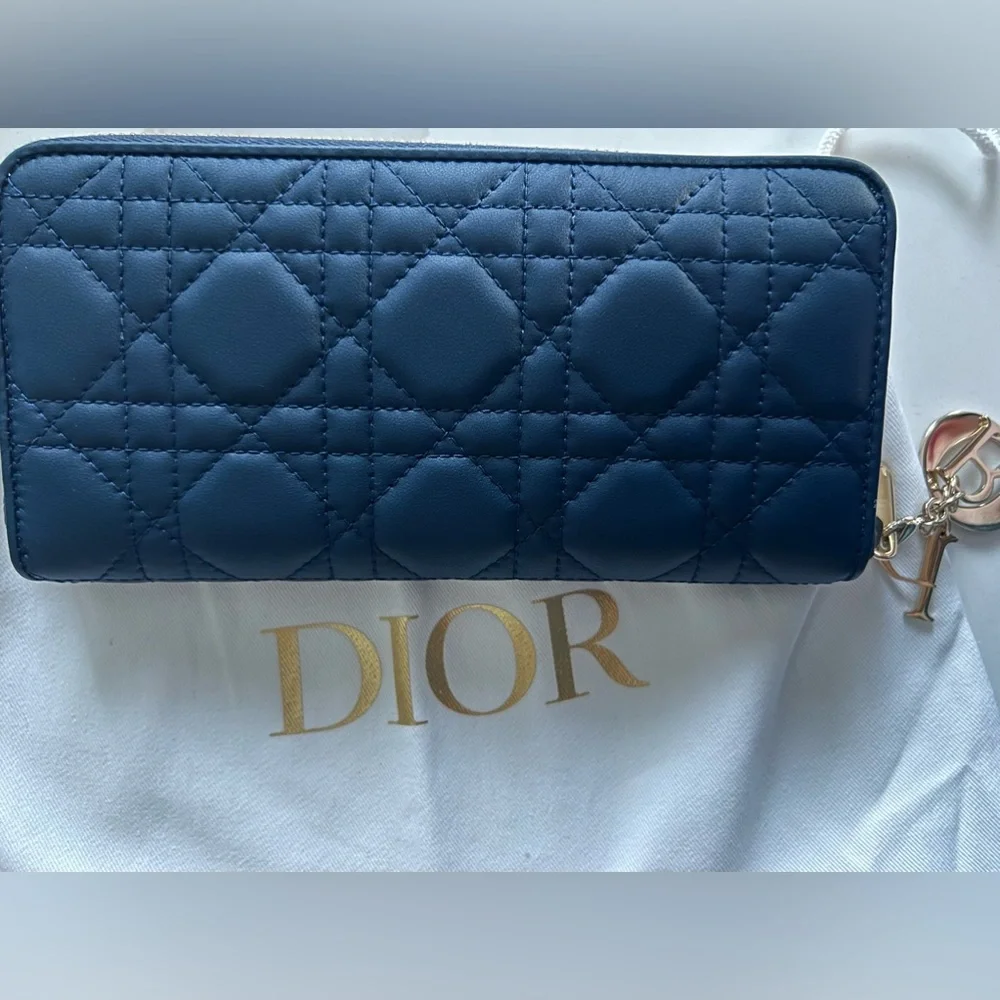 Lady Dior Voyageur Wallet